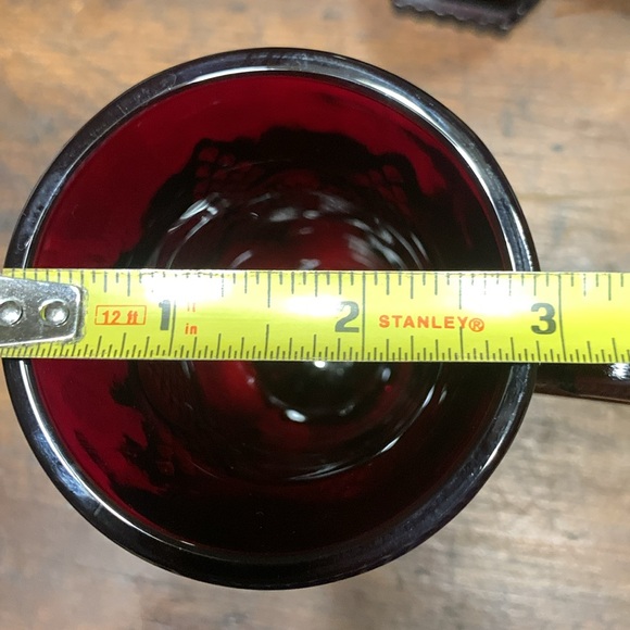 4 AVON CAPE COD 1876 COLLECTION RUBY GLASS PEDESTAL FOOT MUGS IRISH COFFEE CUPS - Picture 8 of 10